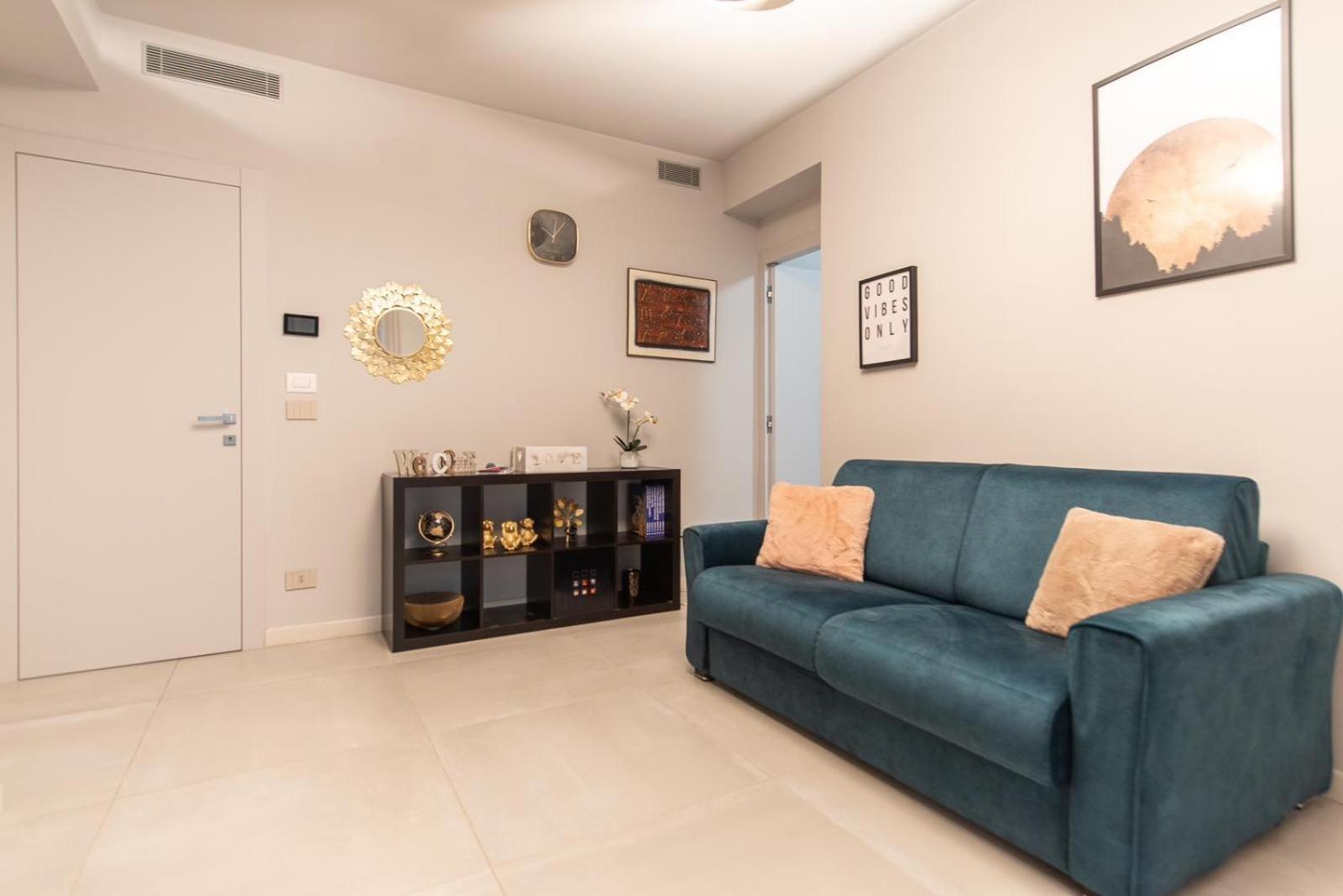 Apartamento Elegante Bilocale-Centro Torino-Free Wifi Exterior foto